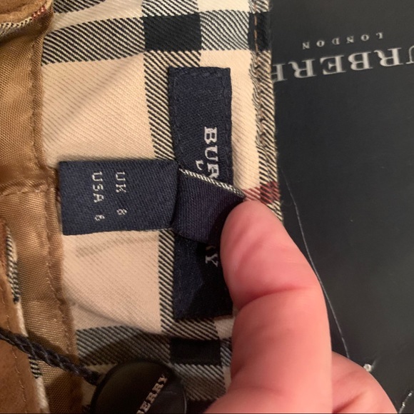 Burberry Cadwell Camel Leather Shorts - Picture 6 of 7